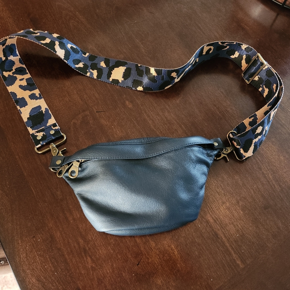Parker Thatch Sidekick Sling Bag with Leopard Strap